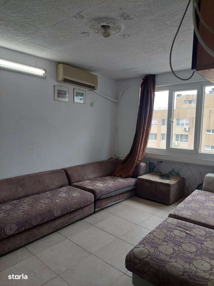 vanzare 4 camere - Imagine principală: 1/8