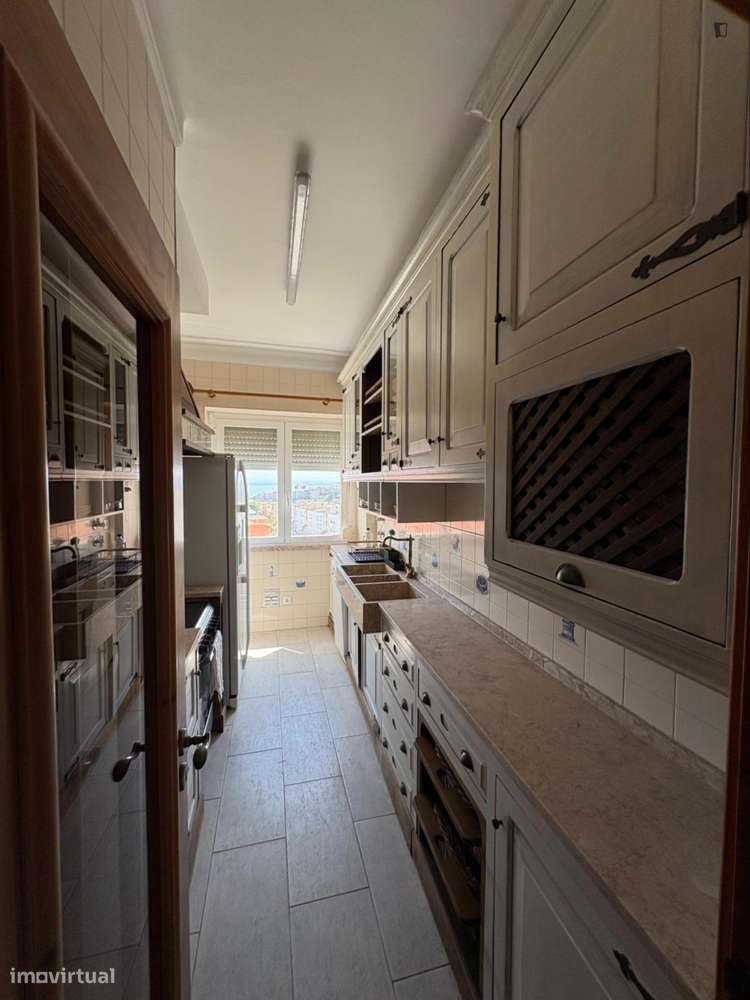 Quarto - localizado em Penha de França Lisbon - Grande imagem: 2/12