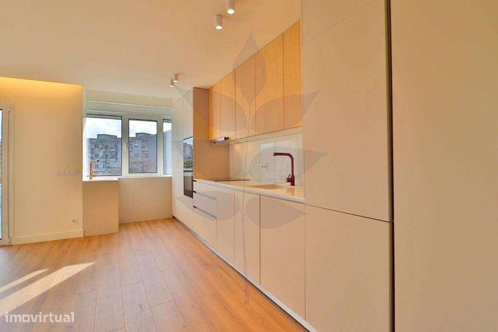 Apartamento T3 Totalmente Renovado no Centro da Cidade ✨-32