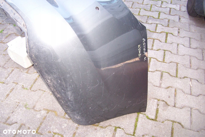 Opel Astra K zderzak tylny kombi 13126359 - 13
