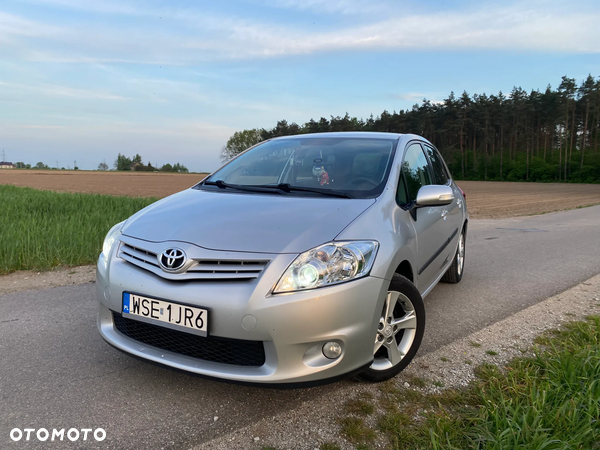 Toyota Auris 2.0 D-4D Prestige - 26