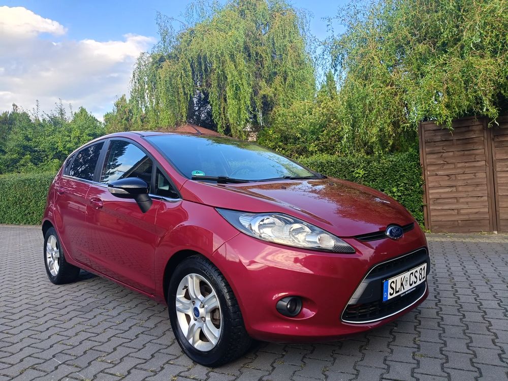 Ford Fiesta Mk7 (2008-) 1.25 SYNC Edition 2011
