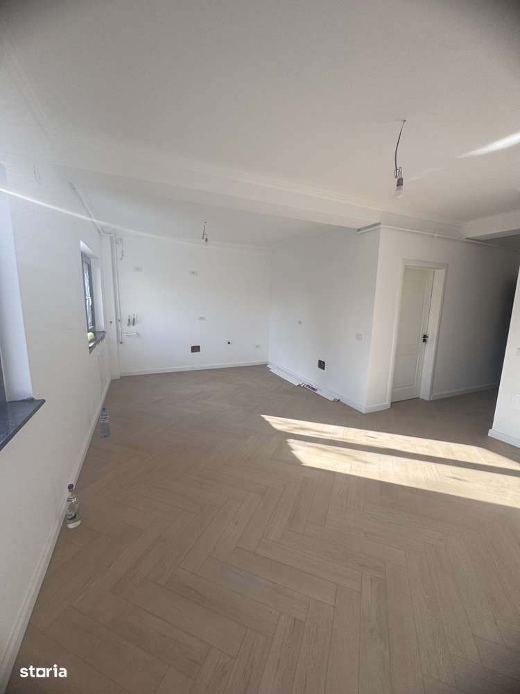 Apartament nou zona Maternă Craiovita-2