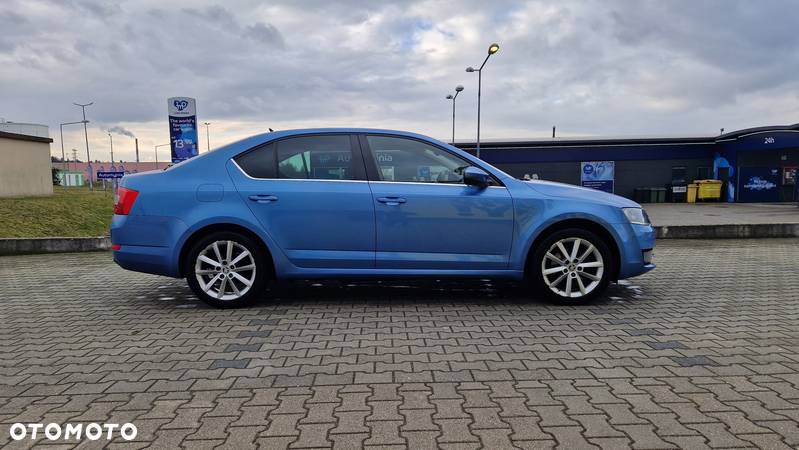 Skoda Octavia 2.0 TDI Elegance - 9