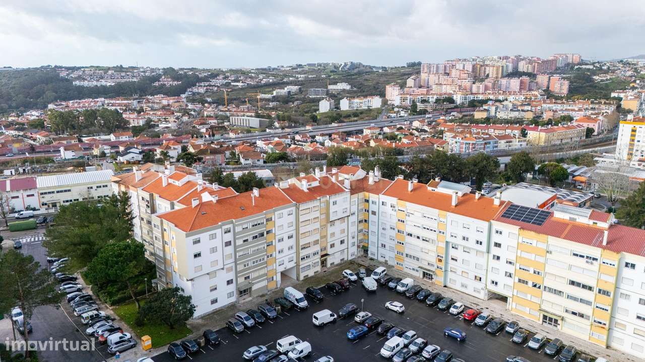 Apartamento T2 | 90 m² | Massamá-17