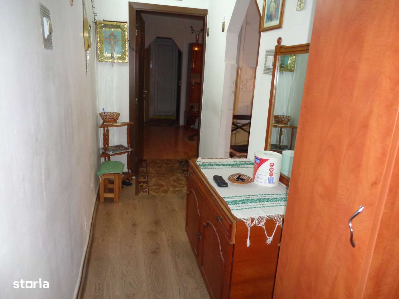 Apartament 2 camere confort 1 CONFECTII etaj 3 ,baie cu geam-13