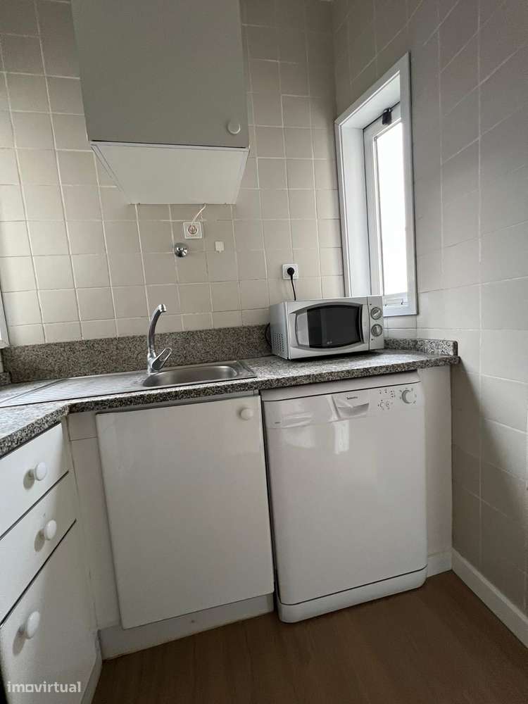 Apartamento T1, mobilado ao Marquês, Porto-12