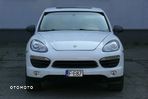 Porsche Cayenne - 2