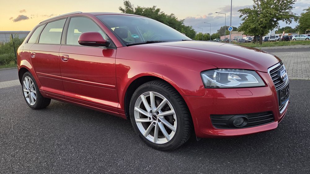 Audi A3 8P (2003-2012) 1.4 TFSI S tronic Attraction 2009