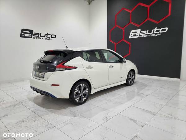 Nissan Leaf - 34