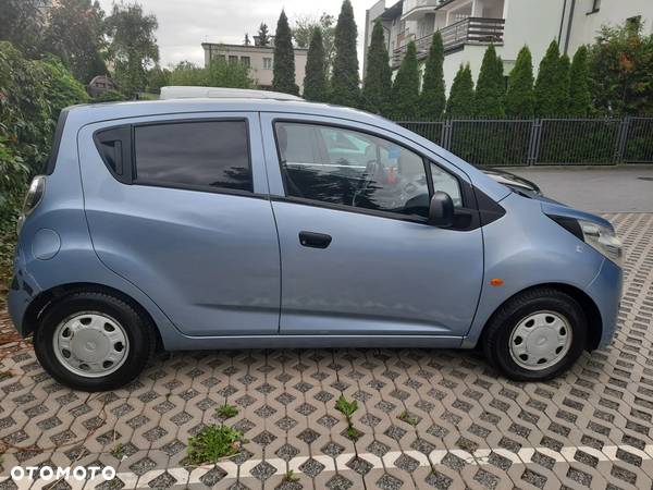 Chevrolet Spark - 1