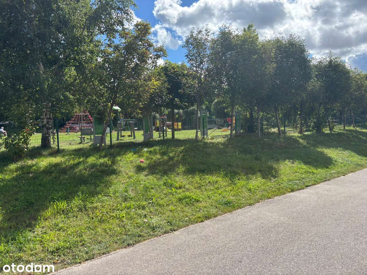 2 pok. balkon, piwnica, miejsce parkingowe, dobra lokalizacja-17