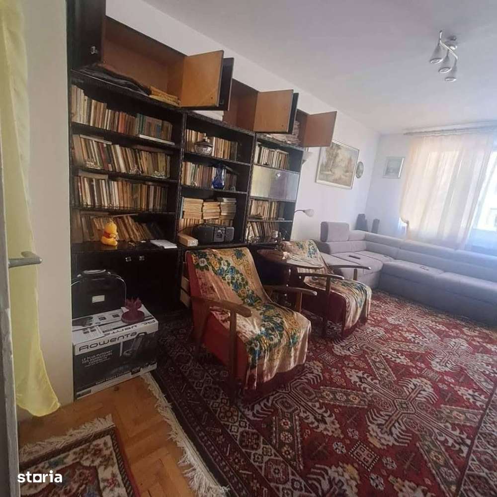 De vânzare apartament 3 camere, etaj 1, 59.000 euro - Imagine principală: 2/8