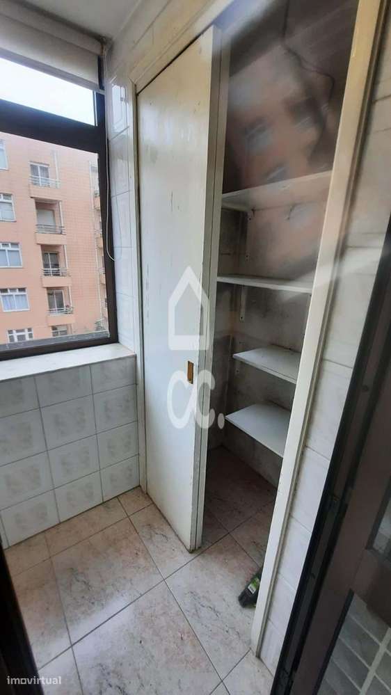 Apartamento T3+1 situado na zona da Levada, em Rio Tinto, Gondomar-18