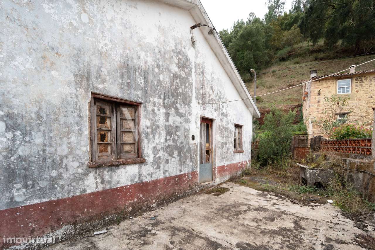 Moradia para reabilitar a 15 min de Coimbra - Urzelhe-5