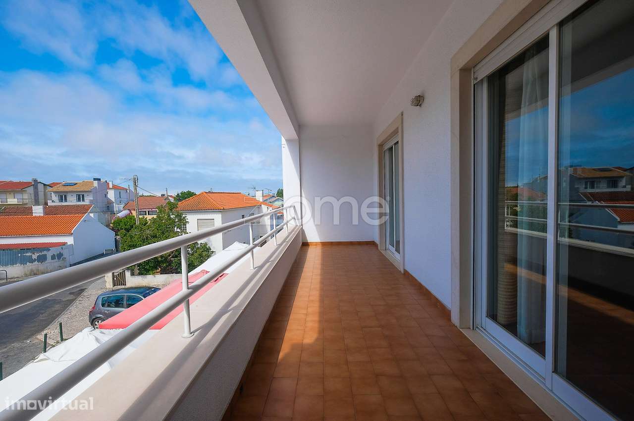Apartamento T2 com 3 Lugares de Garagem | Alvide, Alcabideche, Cascais-8