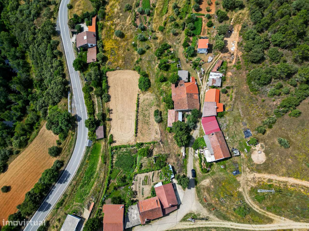 Quinta com 366m2 em Bragança - Grande imagem: 4/14