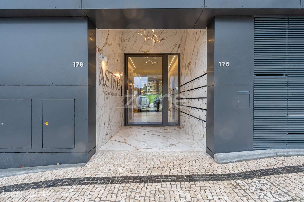 Astro Emanuelle - T1 Mobilado - Grande imagem: 4/26