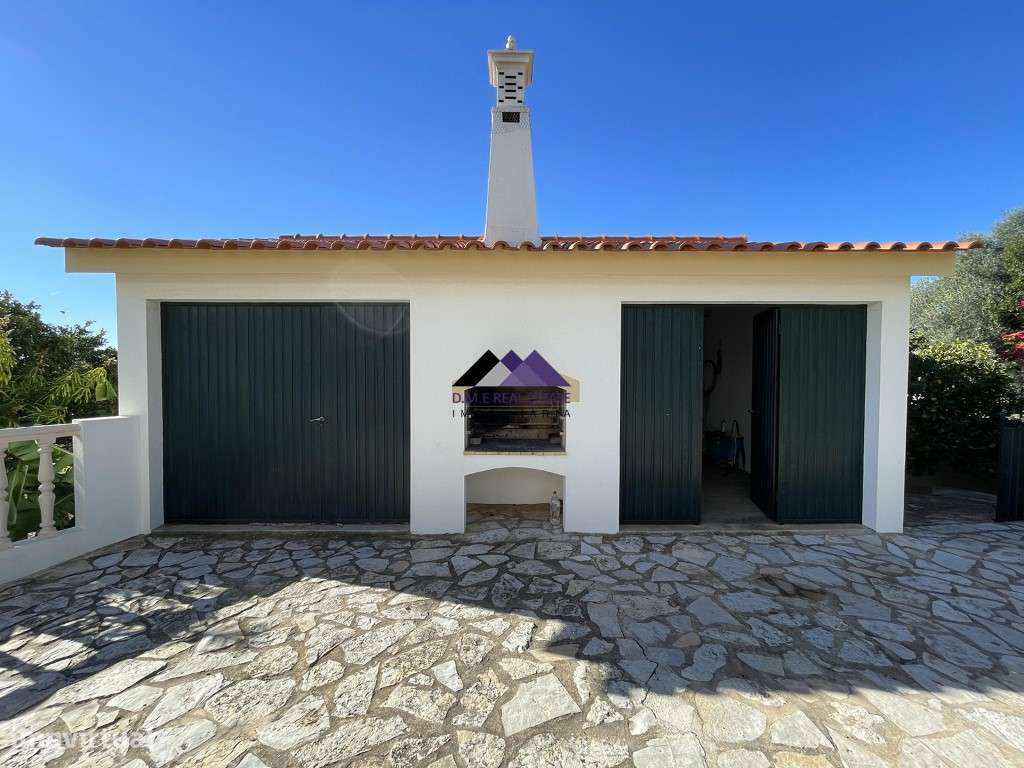 Moradia T3 c/ Piscina e Garagem-58