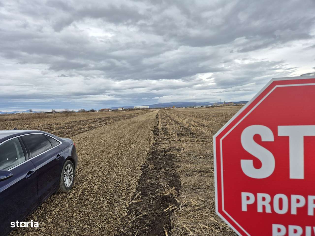 Teren-Intravilan Brasov - Imagine principală: 5/7