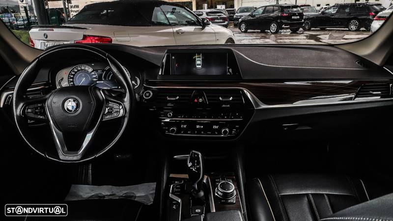 BMW 530 e iPerformance Line Luxury - 8