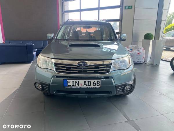 Subaru Forester 2.0D Exclusive - 3