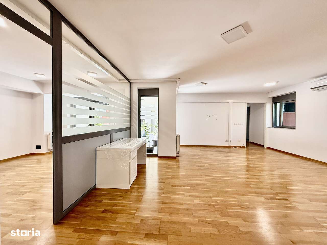 5 camere | 132 MPU | Parcare | Boxa | GREEN LAKE - Imagine principală: 5/20