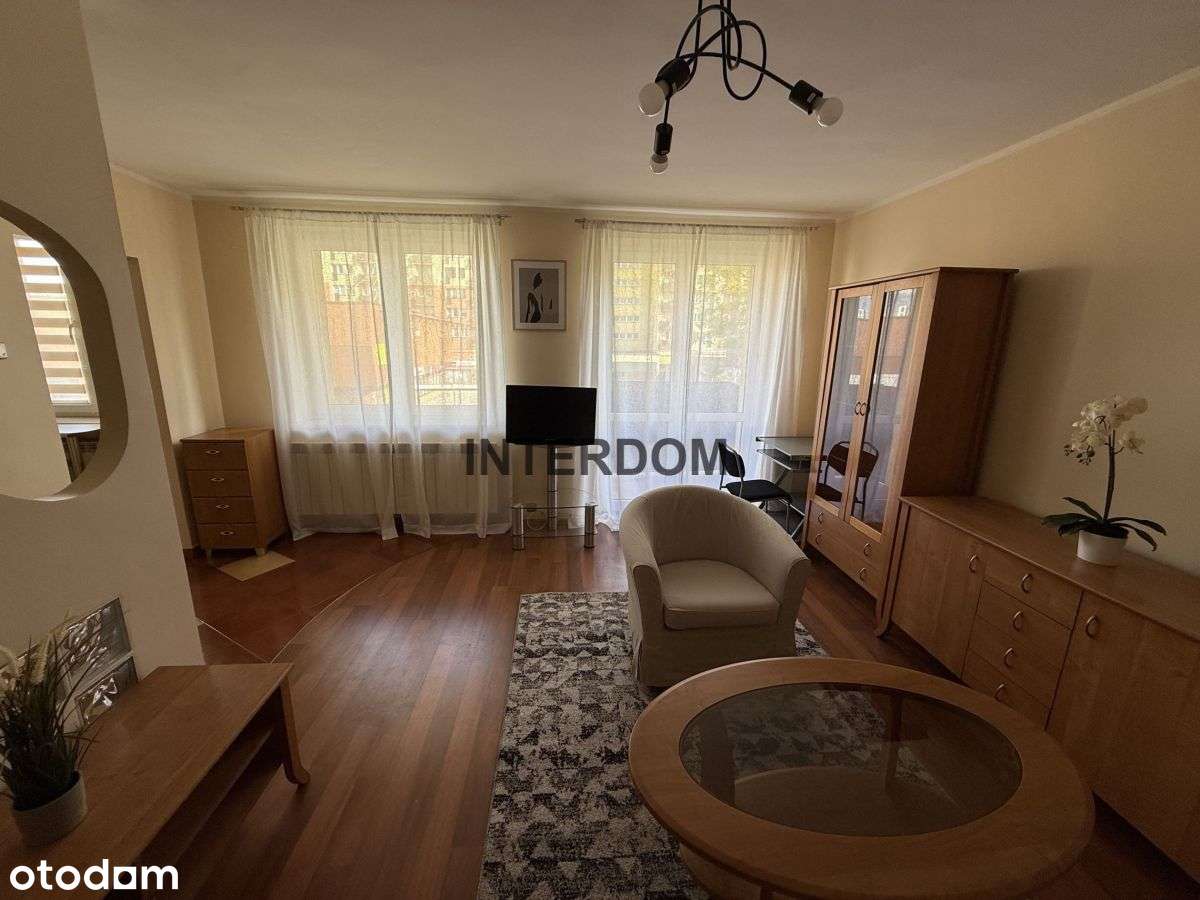 Po generalnym remoncie. Centrum. Niski czynsz.-1