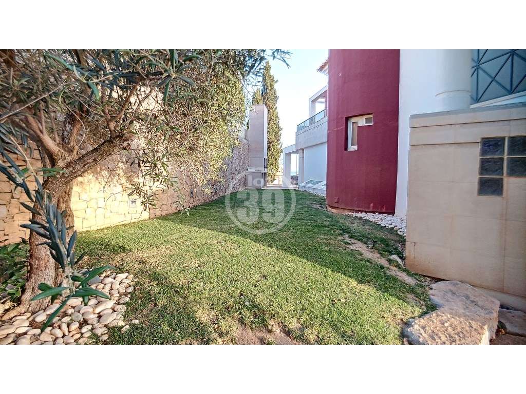 Moradia Deslumbrante com Vista Mar, piscina e garagem - Marina de A...-18