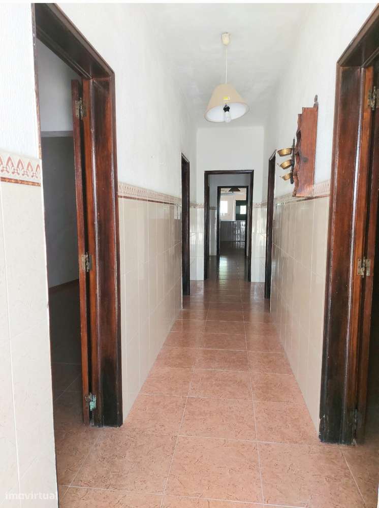Moradia T3 + T1 + Terreno Urbanizável (Horta) - Vidigueira-21