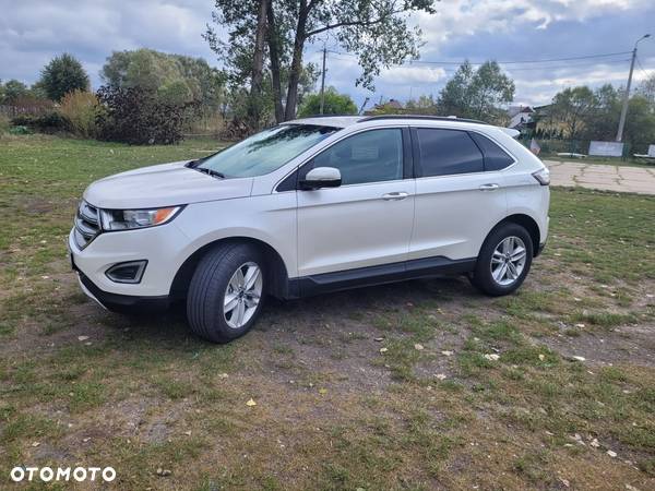 Ford EDGE - 2