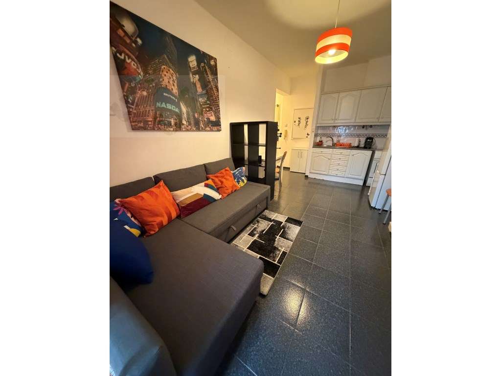 T0 Mobilado e Equipado - Amadora (Metro e CP) - Grande imagem: 4/23