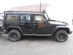 Jeep Wrangler JK 4D 2012 DRZWI PRZÓD LEWE Wszystkie części - 4