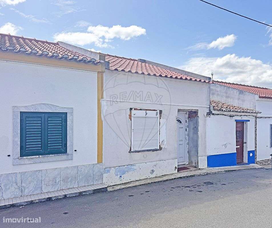 Moradia T2 para venda - Grande imagem: 2/26