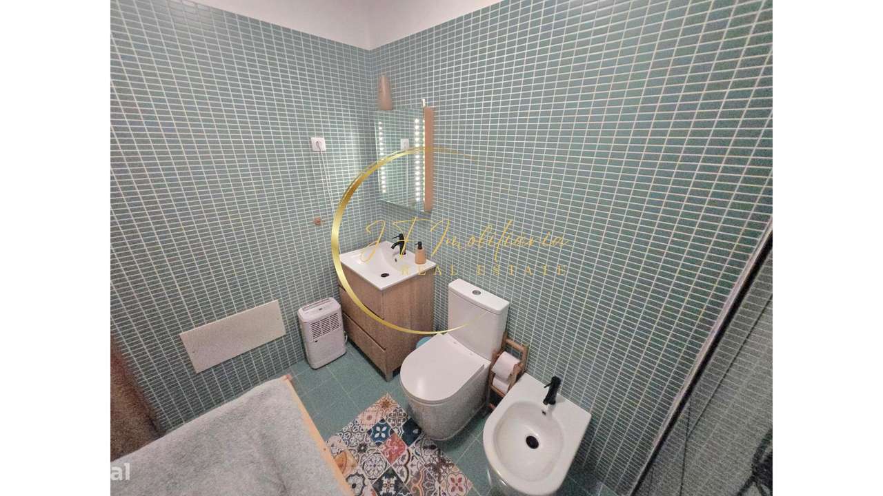 Apartamento T3 em Esgueira-17