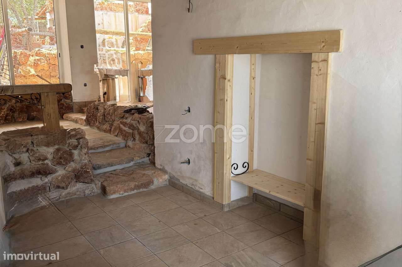 Moradia tipica Algarvia T2 +2 com Suite-5