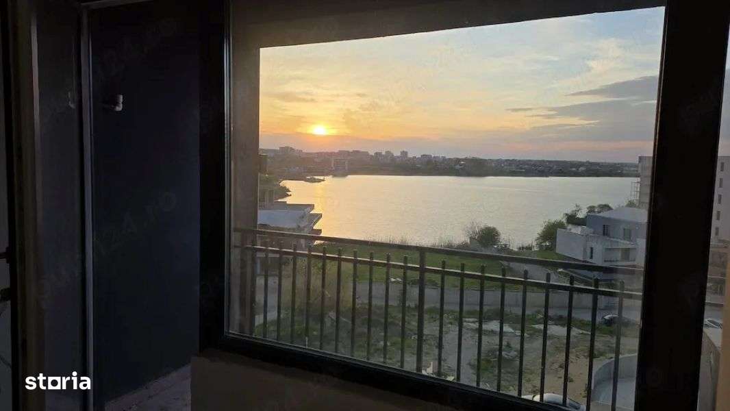 Ap cu 2 camere de vânzare, vedere spectaculoasa lacul Siutghiol - Univ-0