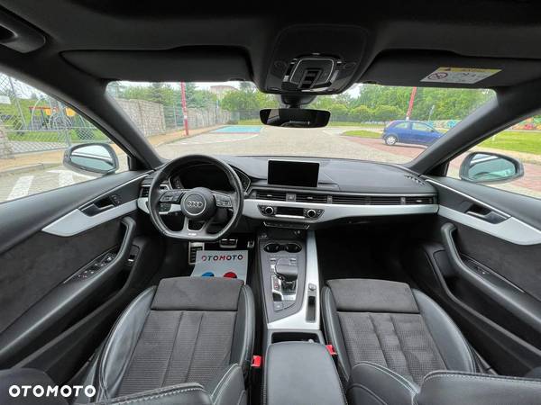 Audi A4 2.0 TDI Design S tronic - 21