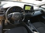 Toyota C-HR Hybrid Style - 7