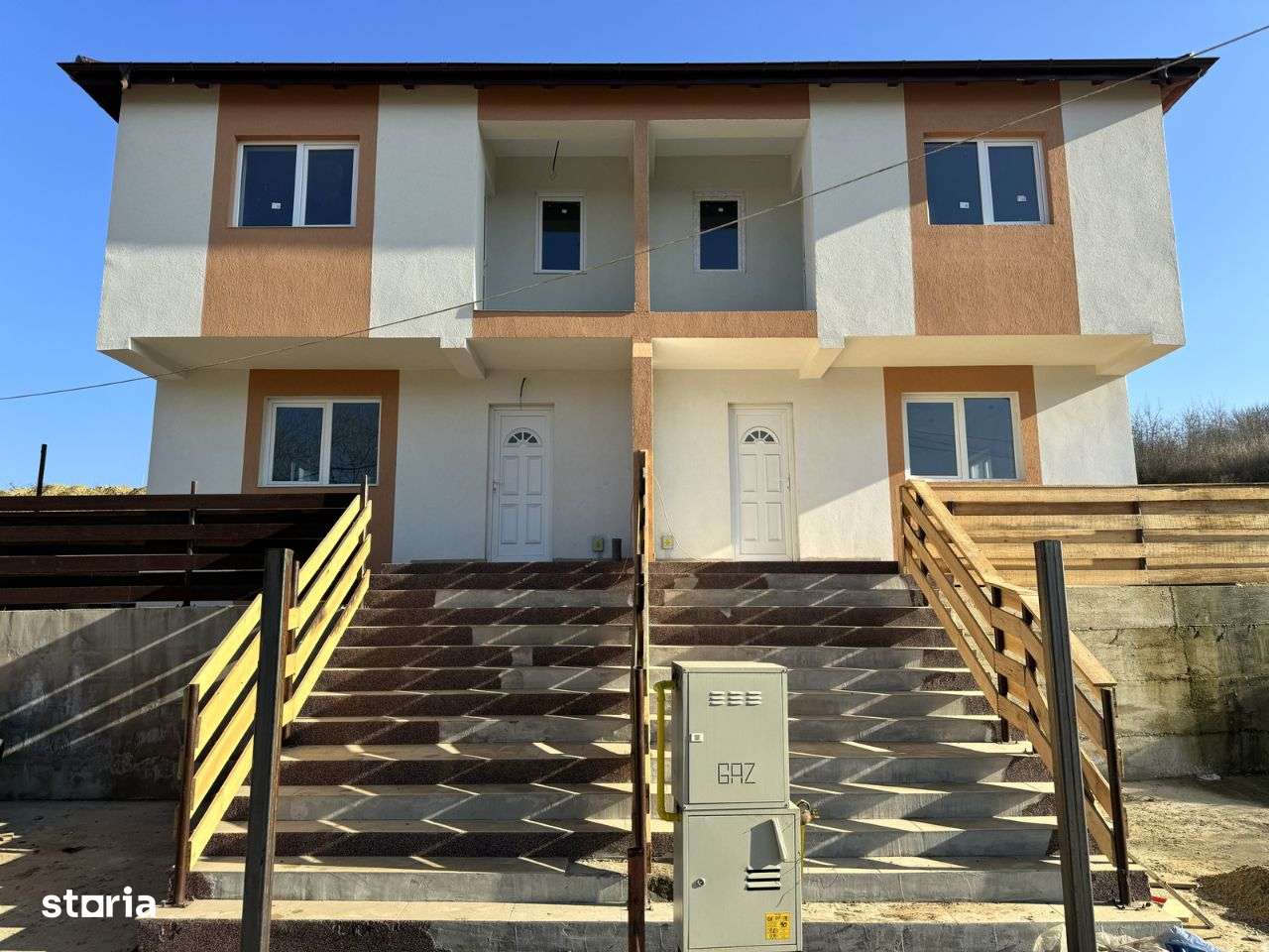 CANALIZARE! ASFALT! Mijloc de transport! Vila Bucium-Visan - Imagine principală: 1/8