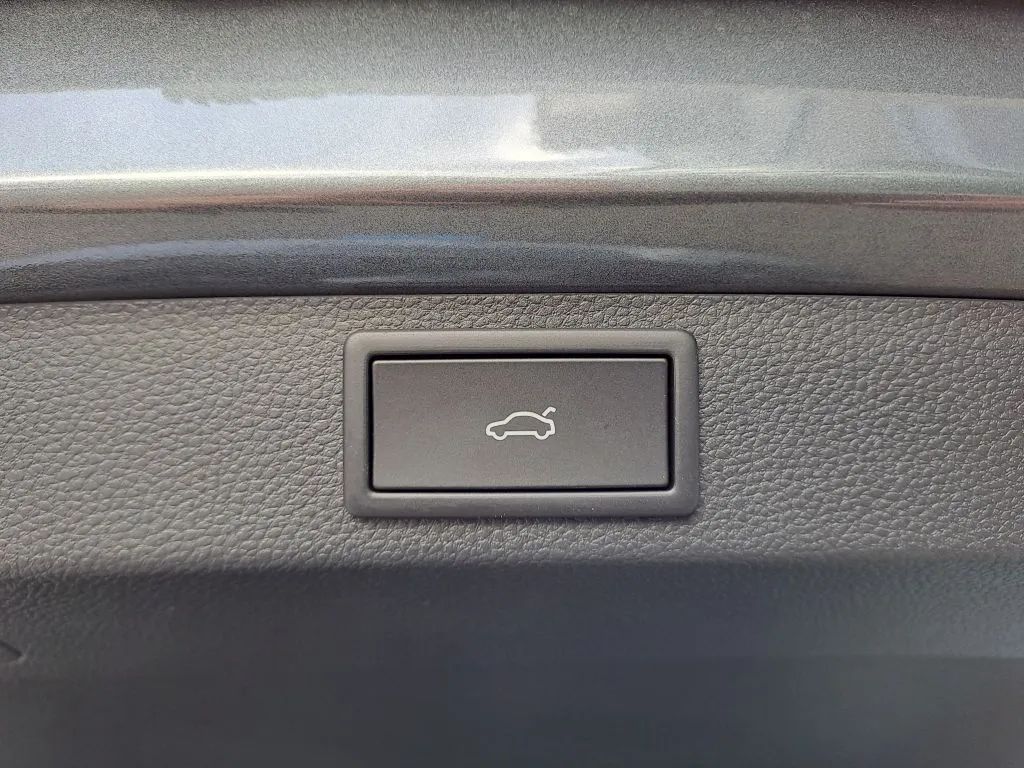 SKODA KAROQ 1.5 TSI 150KM DSG SPORTLINE, dostępny od ręki, fabryczny hak