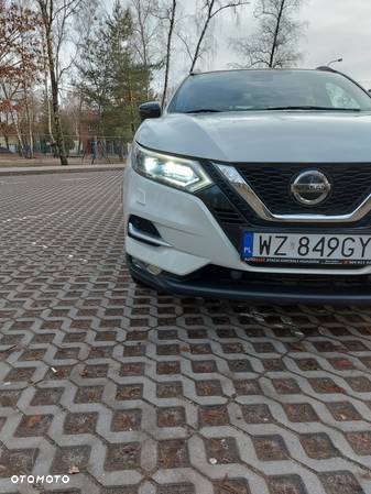 Nissan Qashqai 1.2 DIG-T Tekna Xtronic - 18