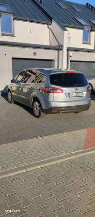 Ford S-Max - 15