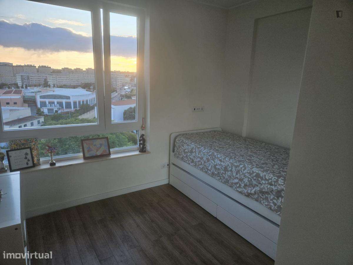 Quarto - localizado em Parque das Nações Lisbon - Grande imagem: 5/7