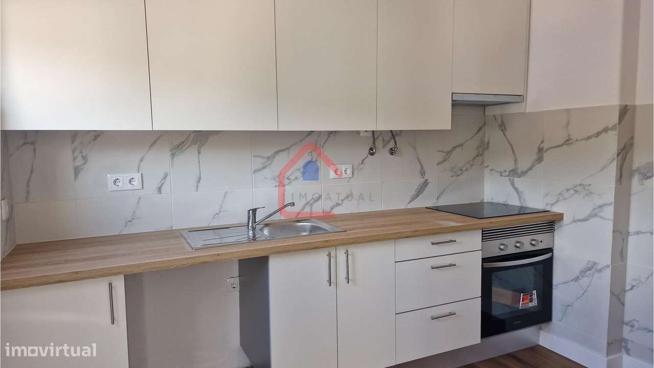 Apartamento T2 em Sesimbra-4