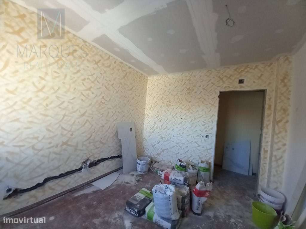 Apartamento T2 em Setúbal - Grande imagem: 2/12