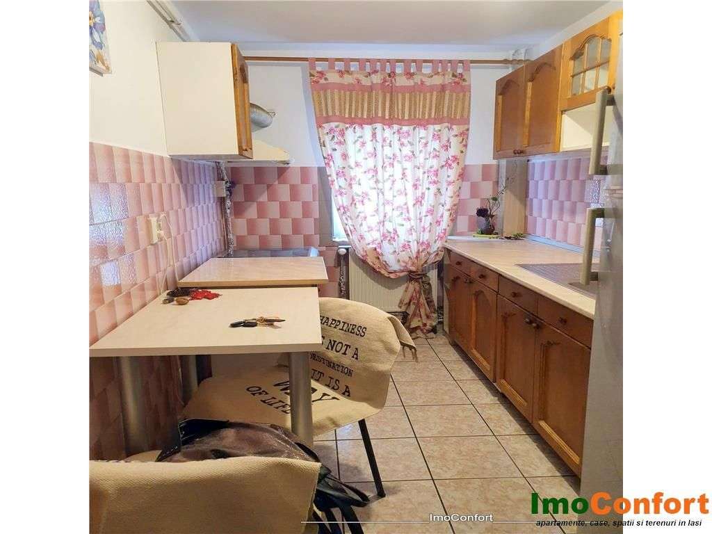 Ap cu 2C decomandat in Nicolina, cu loc de parcare, zona Belvedere - Imagine principală: 3/6