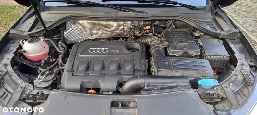 Audi Q3 2.0 TDI Quattro S tronic - 30