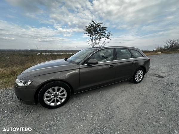 Audi A6 2.0 TDI DPF Avant - 10