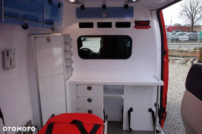 Renault Master , Karetka , Ambulans, Straż Pożarna - 23